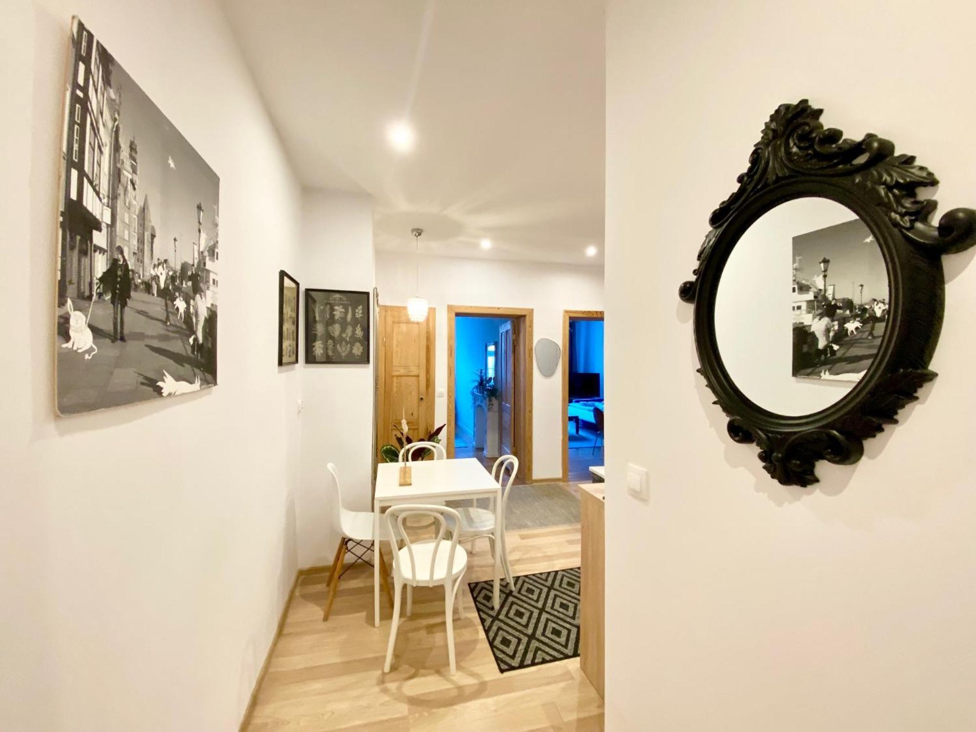 Leilighet Lts Rent Comfortable Old Town & Art, Three