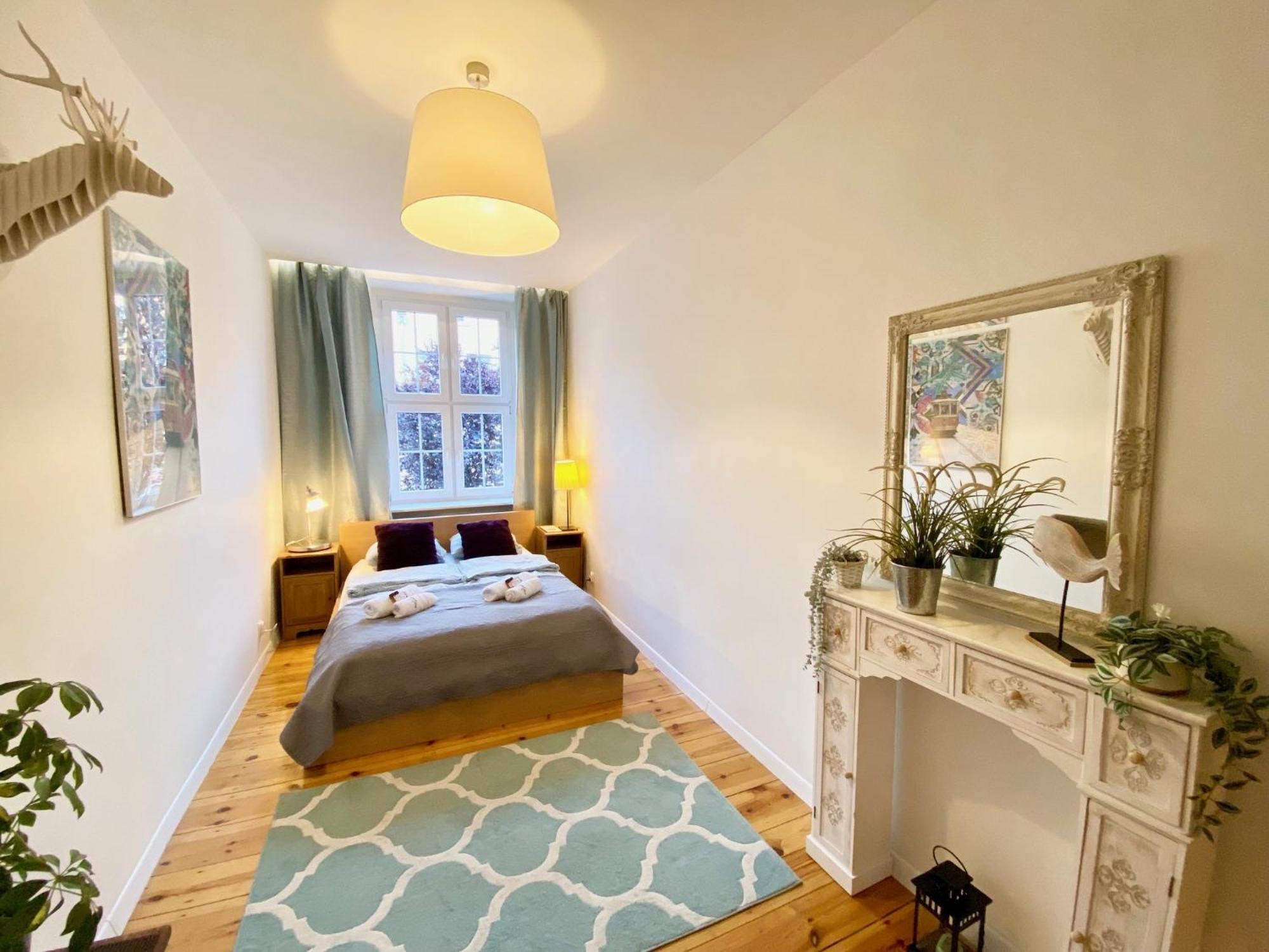 Lts Rent Comfortable Old Town & Art, Three Leilighet Gdańsk